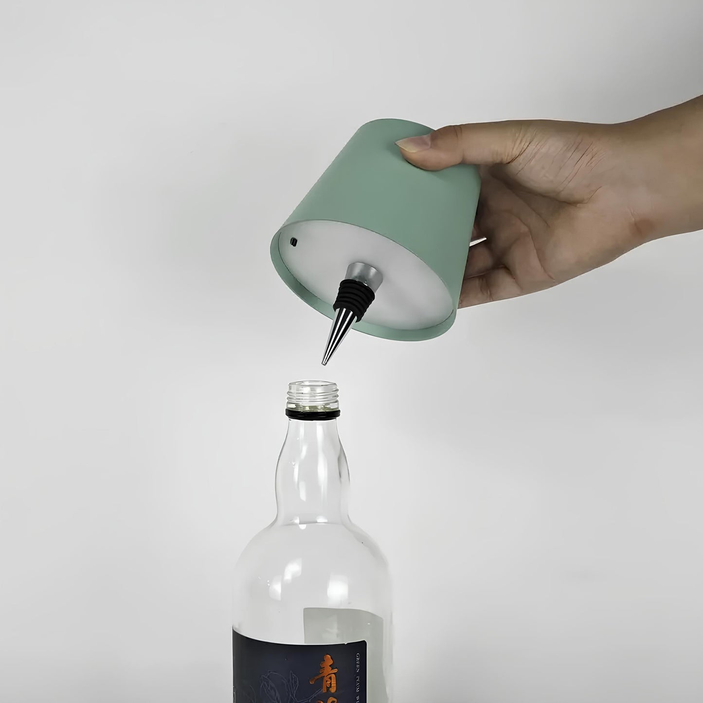WIRELESS BOTTLE LAMP (10 Variants)