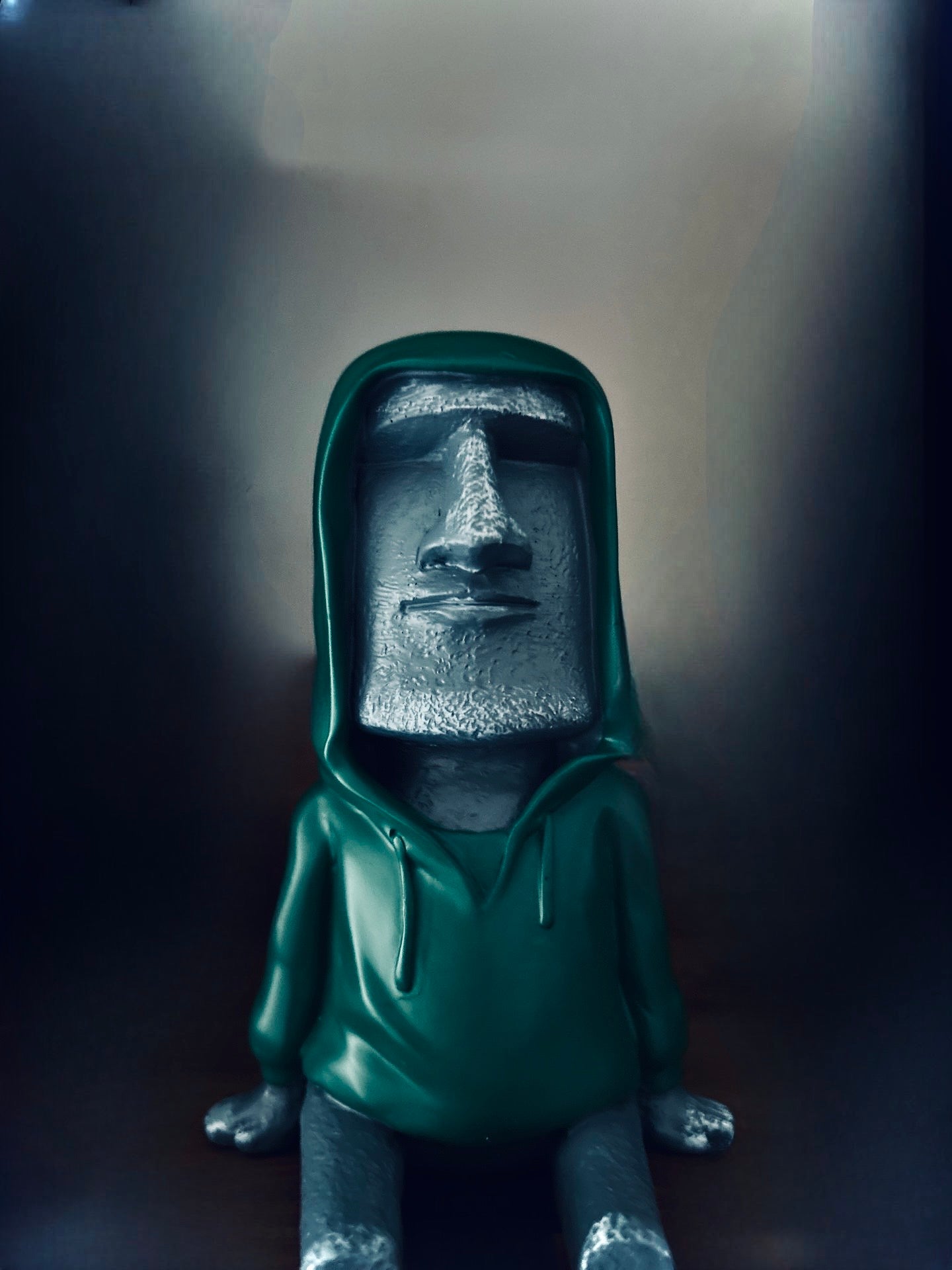 'Moai' RESIN PHONE HOLDER (2 Variants)