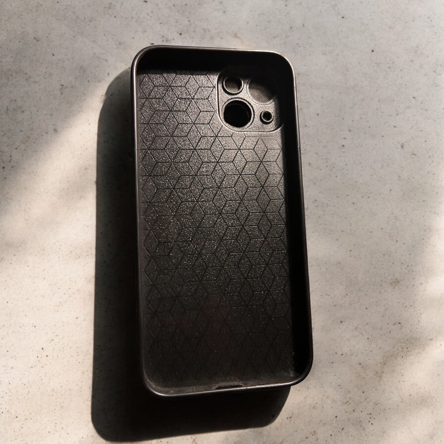 MAGNETIC CASE FOR IPHONE 14/15 (4 Variants)